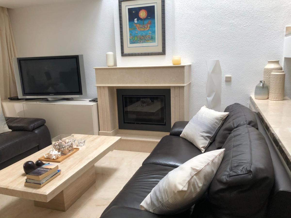 Dominion Beach House Estepona Bagian luar foto