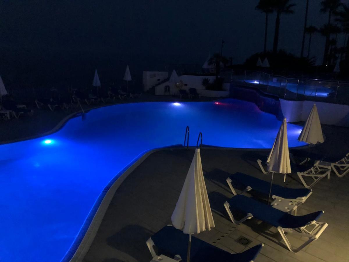 Dominion Beach House Estepona Bagian luar foto