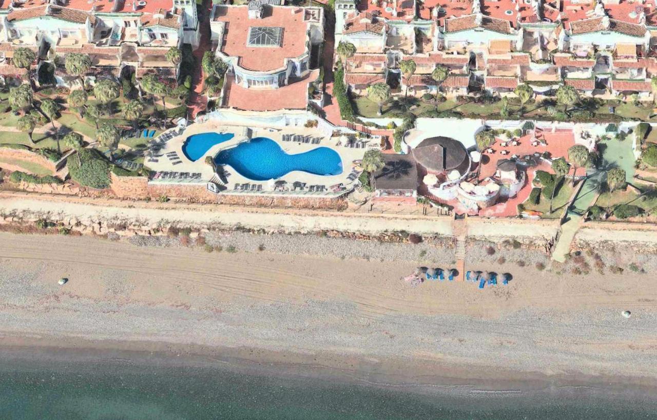 Dominion Beach House Estepona Bagian luar foto